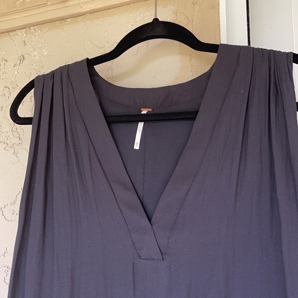 Free People Women's Pintucked Ruffled High Low Tunic,Black,V-Neck,Flowy,Size XS - Picture 4 of 11